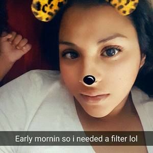 Meet your Posher, Claudia